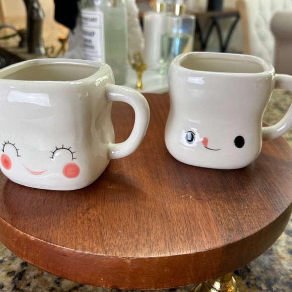 Ceramic Marshmallow 6 ounce Coffee Hot Chocolate Espresso Mugs set of 2 - Picture 2 of 2